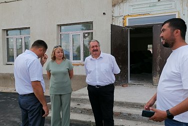 С руководителями органов МСУ встретился депутат ЗС Салим Чолоян